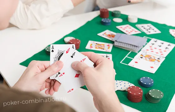 Игра в покер