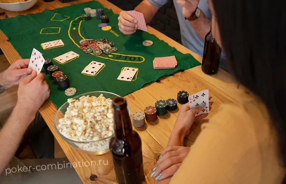 Игра в покер